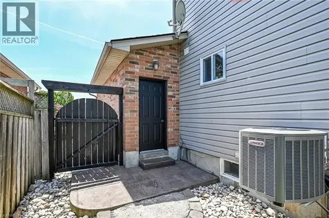 60 Dunrobin Drive Caledonia ON N3W 2N7