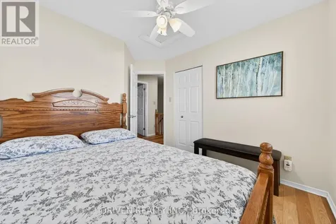 30 Peacock Crescent Ottawa ON K2J 3P6