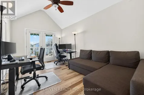 30 Peacock Crescent Ottawa ON K2J 3P6