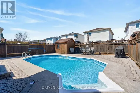 30 Peacock Crescent Ottawa ON K2J 3P6