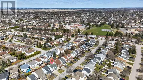 30 Peacock Crescent Ottawa ON K2J 3P6