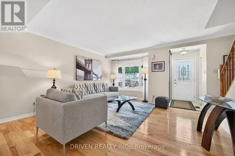 30 Peacock Crescent Ottawa ON K2J 3P6