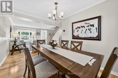 30 Peacock Crescent Ottawa ON K2J 3P6