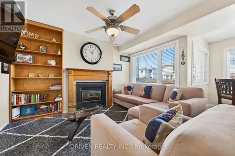 30 Peacock Crescent Ottawa ON K2J 3P6