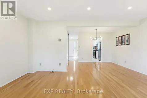 10 Fieldgate Drive Ottawa ON K2J 1L5