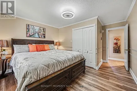 78 Meadowbank Drive Ottawa ON K2G 0P5