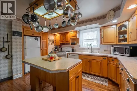 438 Emmeline Street Petrolia ON N0N 1R0