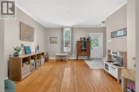 69 Glenmorris Street Cambridge ON N1S 2Y4