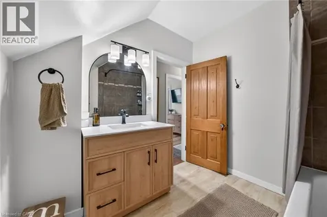 69 Glenmorris Street Cambridge ON N1S 2Y4