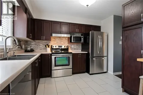729 Brandenburg Boulevard Waterloo ON N2T 2V4