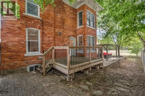 303 Canborough Street Smithville ON L0R 2A0