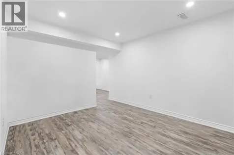 6087 Eaglewood Drive Niagara Falls ON L2G 0A7