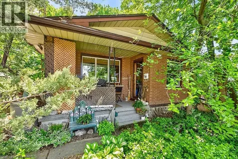 104 Teal Avenue Stoney Creek ON L8E 3B4