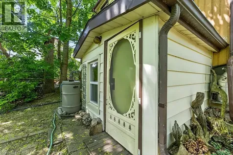 104 Teal Avenue Stoney Creek ON L8E 3B4