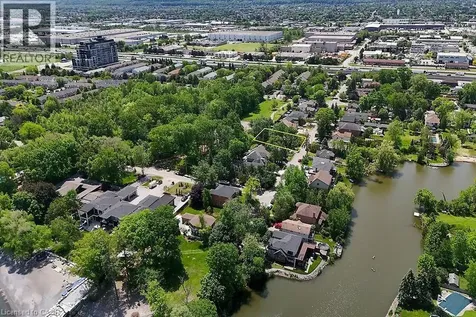 104 Teal Avenue Stoney Creek ON L8E 3B4