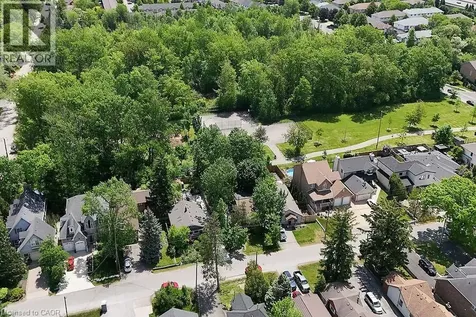104 Teal Avenue Stoney Creek ON L8E 3B4