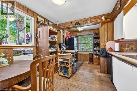 104 Teal Avenue Stoney Creek ON L8E 3B4