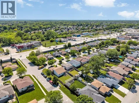 3994 Acorn Crescent Windsor ON N8W 5R2