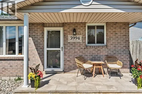 3994 Acorn Crescent Windsor ON N8W 5R2