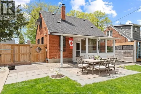 1086 Villaire Avenue Windsor ON N8S 2J8