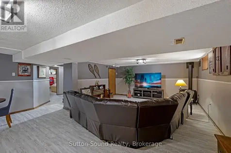 829 30th Street West Georgian Bluffs ON N4K 6V5