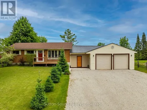 829 30th Street West Georgian Bluffs ON N4K 6V5