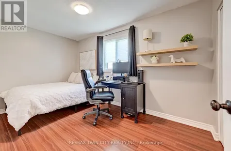 15 Michelle Court Waterloo ON N2N 3K8