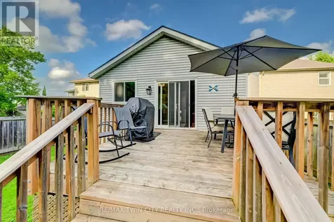 15 Michelle Court Waterloo ON N2N 3K8