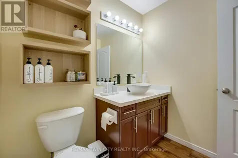 538 Beaumont Crescent Kitchener ON N2A 0A9