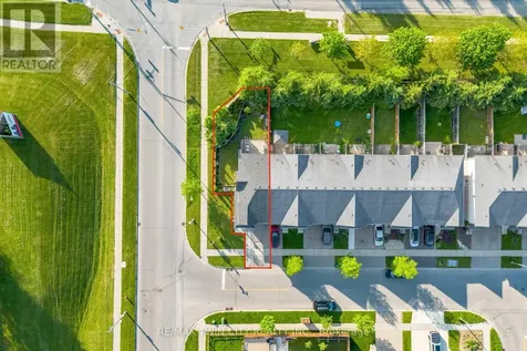 538 Beaumont Crescent Kitchener ON N2A 0A9
