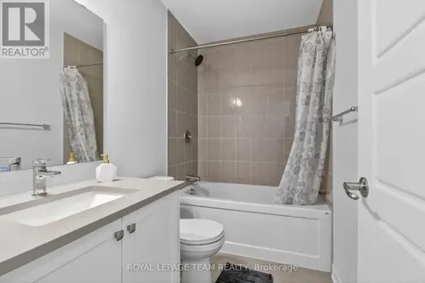 720 Lillian Freiman Private Ottawa ON K2J 7K8