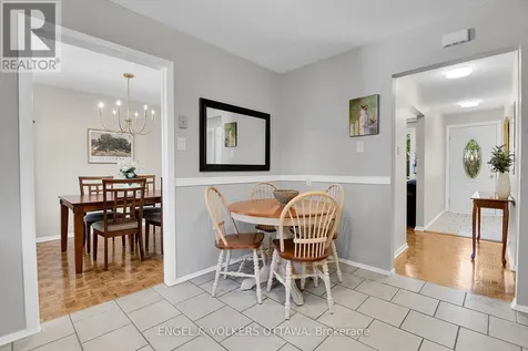 2123 Blue Jay Crescent Ottawa ON K1J 6A9