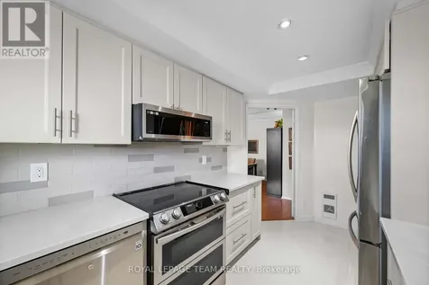 1705 Playfair Drive Ottawa ON K1H 8P6