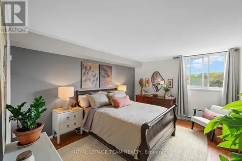 1705 Playfair Drive Ottawa ON K1H 8P6