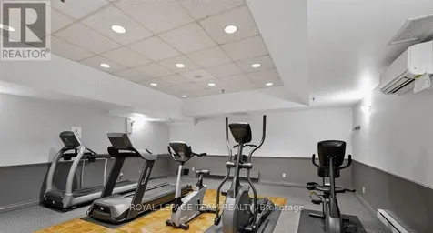 1705 Playfair Drive Ottawa ON K1H 8P6