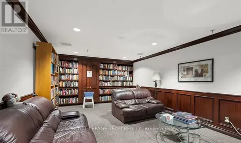 1705 Playfair Drive Ottawa ON K1H 8P6
