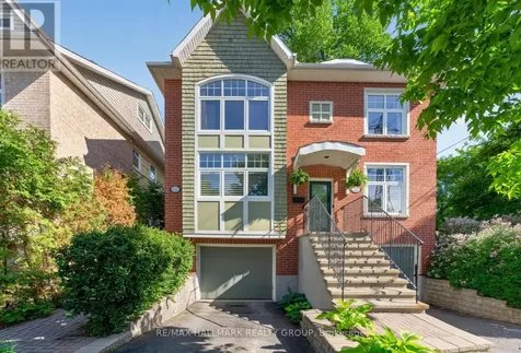320 Iona Street Ottawa ON K1Z 7B9