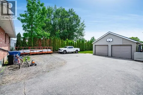 72 Hodgins Street Leamington ON N8H 2N7