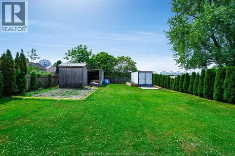 72 Hodgins Street Leamington ON N8H 2N7