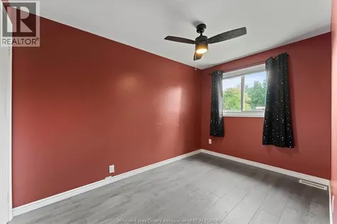 324 Fryer Street Amherstburg ON N9V 2L9