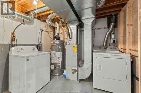 324 Fryer Street Amherstburg ON N9V 2L9