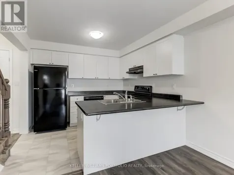 7 Bluegill Crescent Whitby ON L1P 0E4