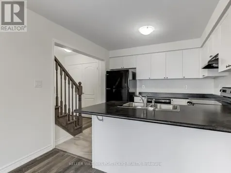 7 Bluegill Crescent Whitby ON L1P 0E4
