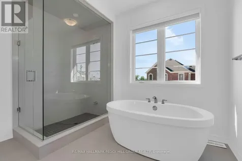 641 Newlove Street Innisfil ON L9S 0S3