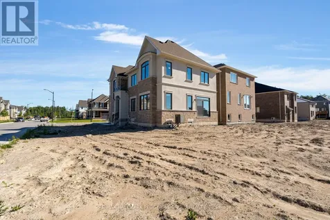 641 Newlove Street Innisfil ON L9S 0S3