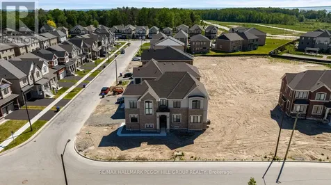 641 Newlove Street Innisfil ON L9S 0S3