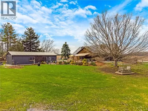 3612 Indian Trail Ancaster ON N3T 5M1