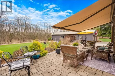 3612 Indian Trail Ancaster ON N3T 5M1