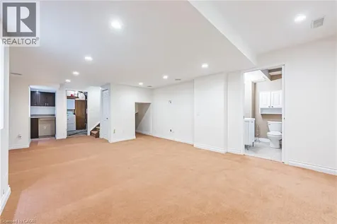 2412 Curtis Road Burlington ON L7L 7M3
