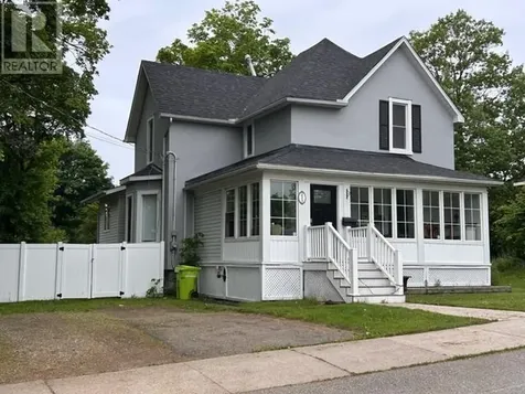 239 Pim Street Sault Ste Marie ON P6B 2T1